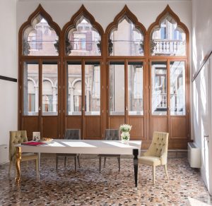 Contemporary Apartment In A Gothic Venice Palazzo Where Mozart Once