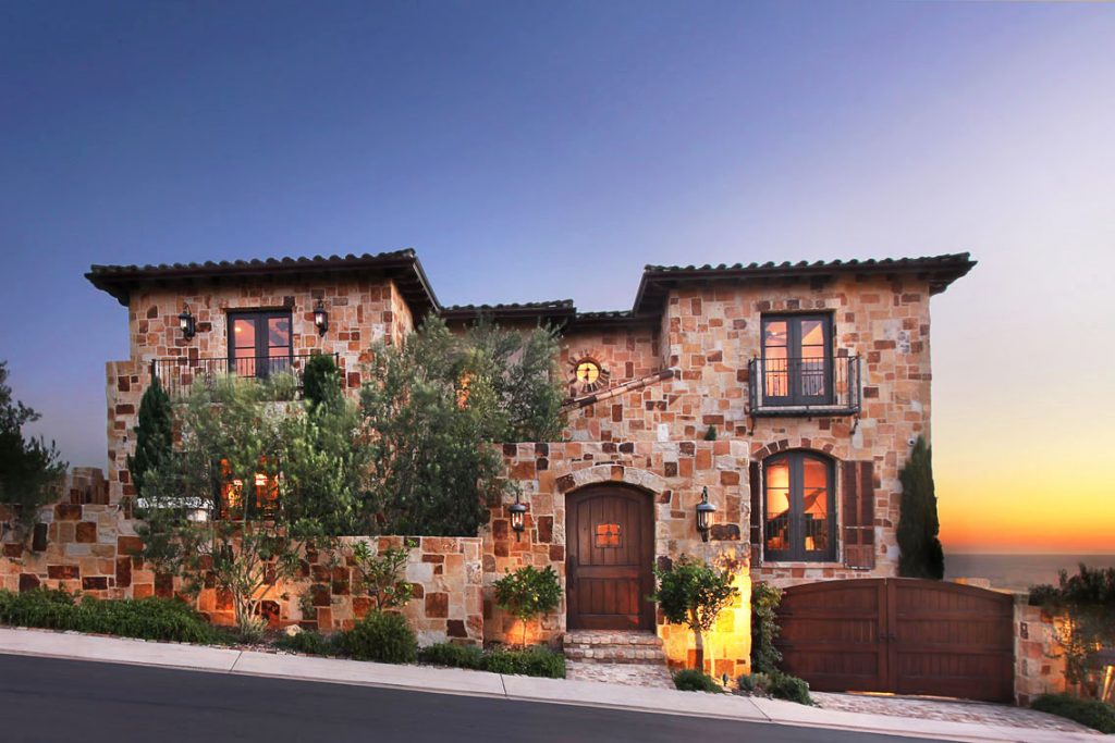 Timeless Tuscan Farmhouse On Californian Coast