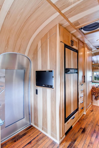 Airstream Flying Cloud Mobile Home