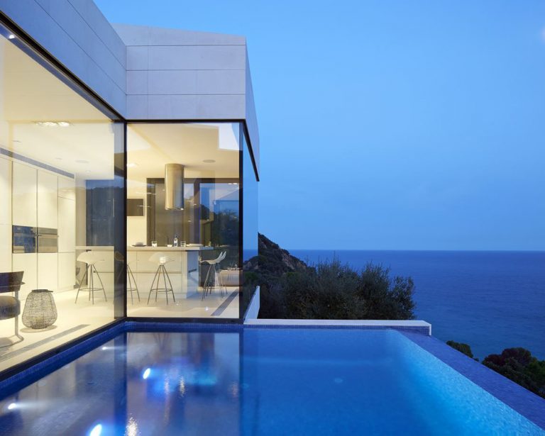 Modern Hillside Coastal Home In Spain With Magnificent Ocean View ...