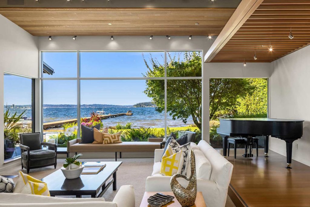 This Modern Lakefront Home is a Zen Sanctuary with Views