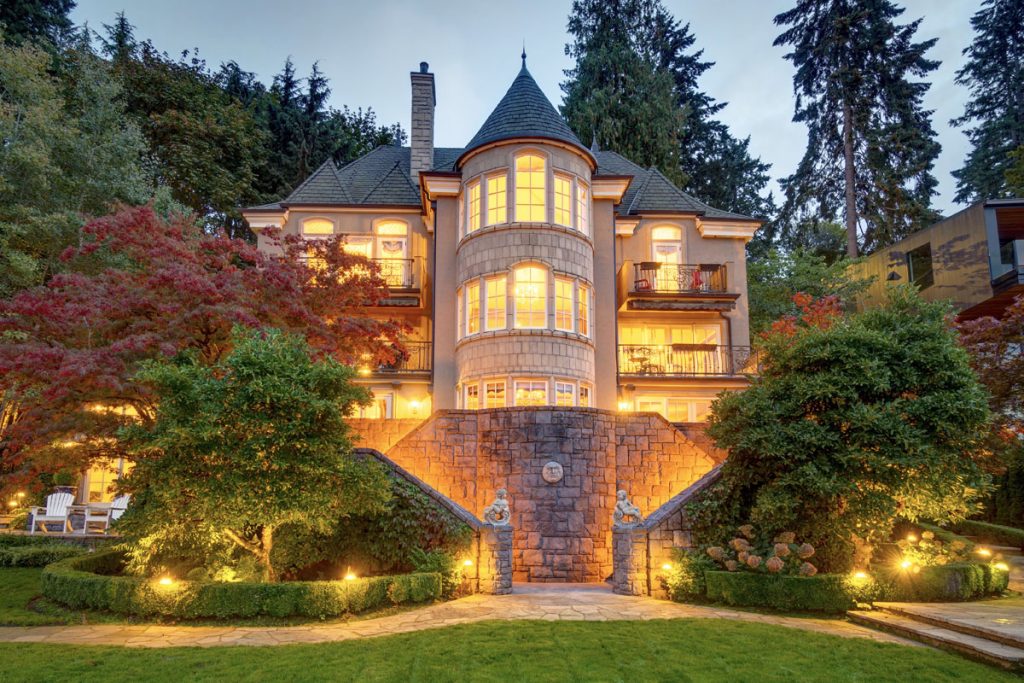 Breathtaking European Style Oswego Lakefront Dream Home   Custom Lakeside Mansion Lake Oswego 2 1024x683 