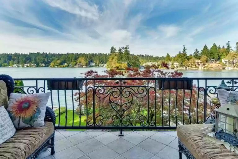 Breathtaking European Style Oswego Lakefront Dream Home   Custom Lakeside Mansion Lake Oswego 9 768x512 