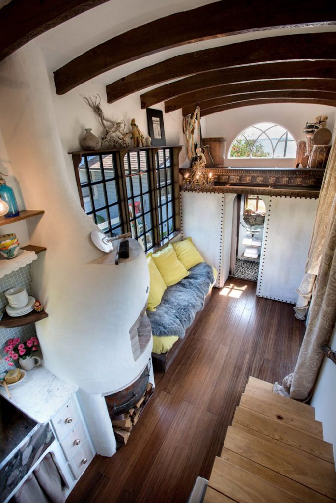 bohemian-tiny-house-constructed-using-reclaimed-and-handmade-materials-idesignarch-interior