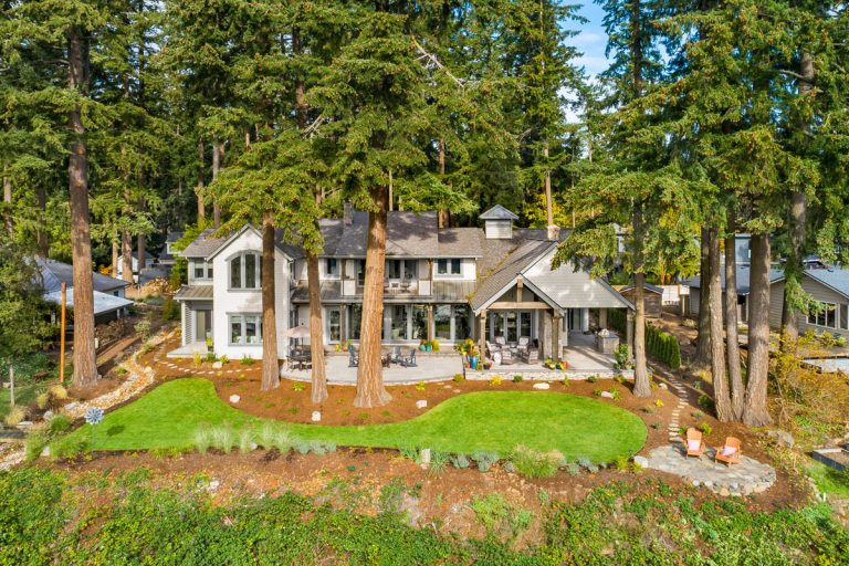 The Ultimate Private Lakeside Paradise on Oswego Lake