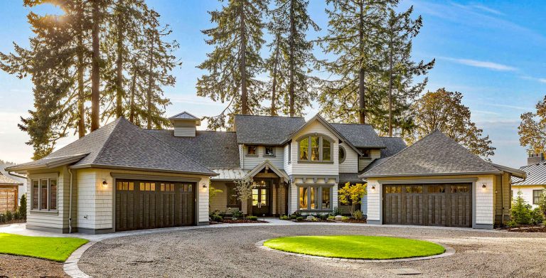 The Ultimate Private Lakeside Paradise On Oswego Lake   Exclusive Lakefront Home Lake Oswego 4 768x391 