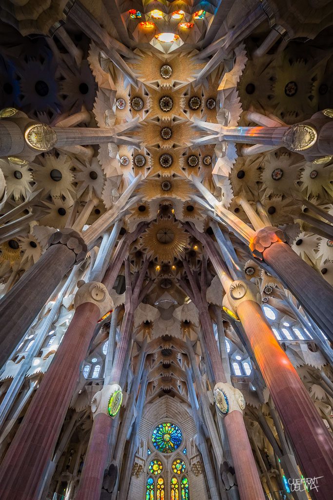 Kaleidoscopic Ceiling Of Gaudí's La Sagrada Família | iDesignArch ...