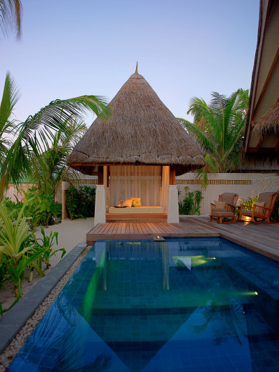 Jumeirah Vittaveli Resort Maldives Beach Villas | iDesignArch ...