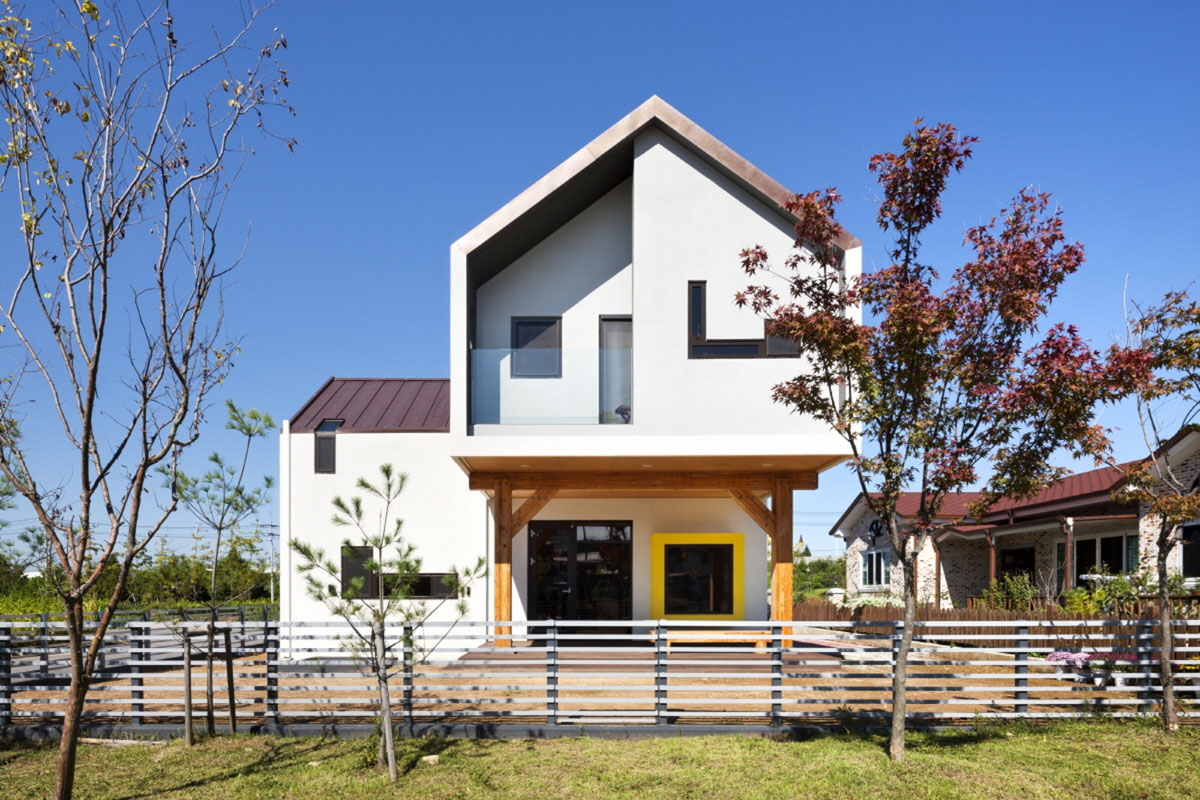 Modern T-Shaped House In South Korea, iDesignArch
