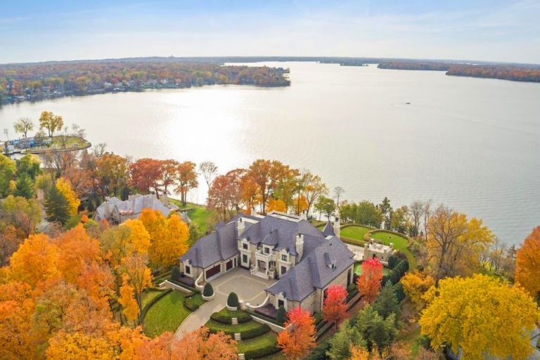 This Dream Estate On Lake Minnetonka Is The Most Expensive Home In ...