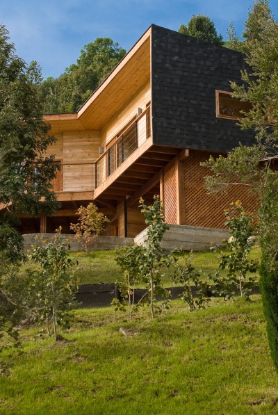 A Modern Retreat In The Chilean Lake District | iDesignArch | Interior ...