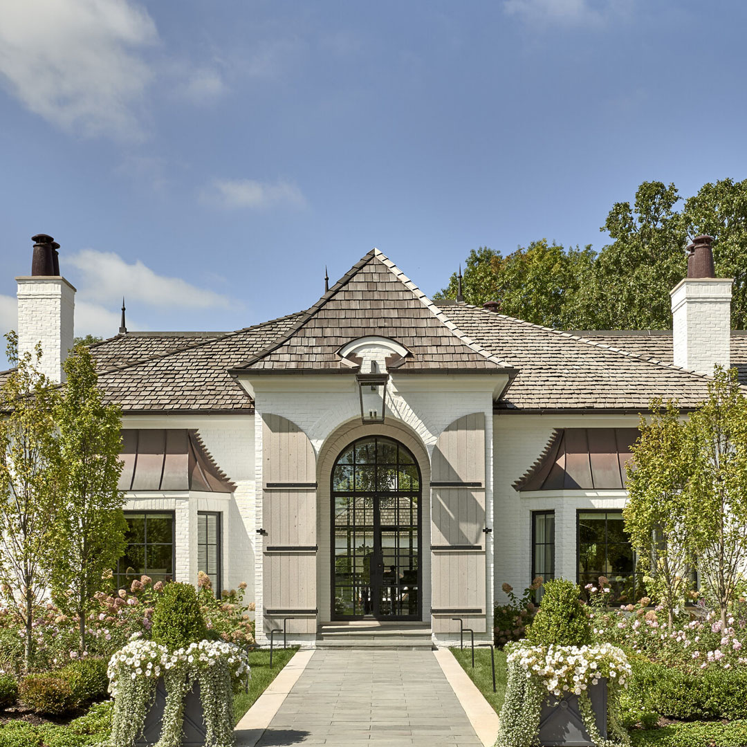 Transitional Style Home with Timeless Elegance