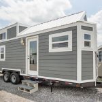 This Tiny Luxury Mobile Home Lets You Live Simply In Comfort ...