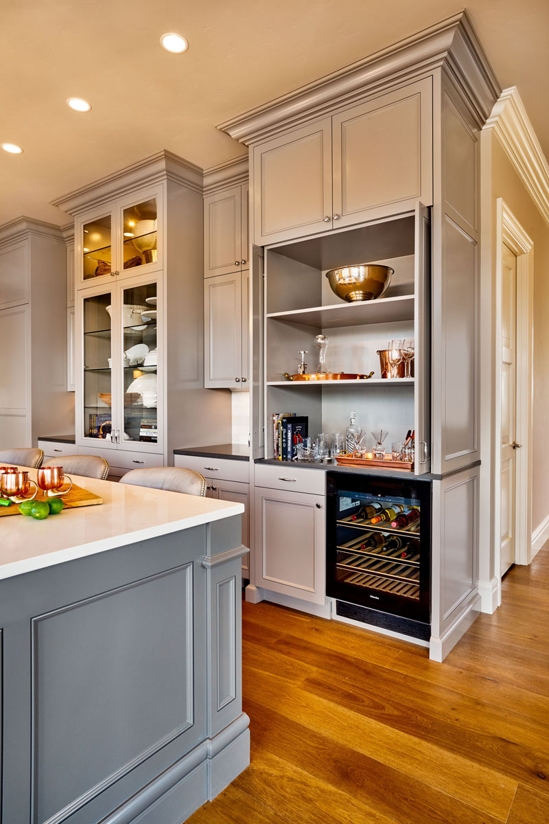 Kitchen Bar and Storage Cabinet