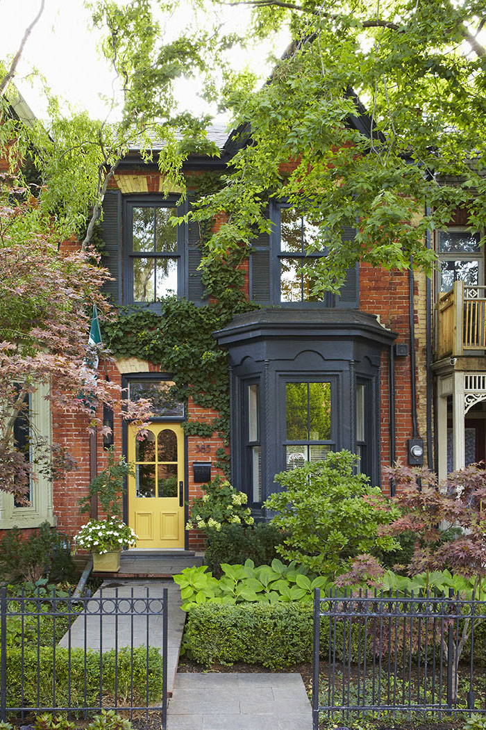 Traditional Victorian Style Townhouse With Curb Appeal Idesignarch